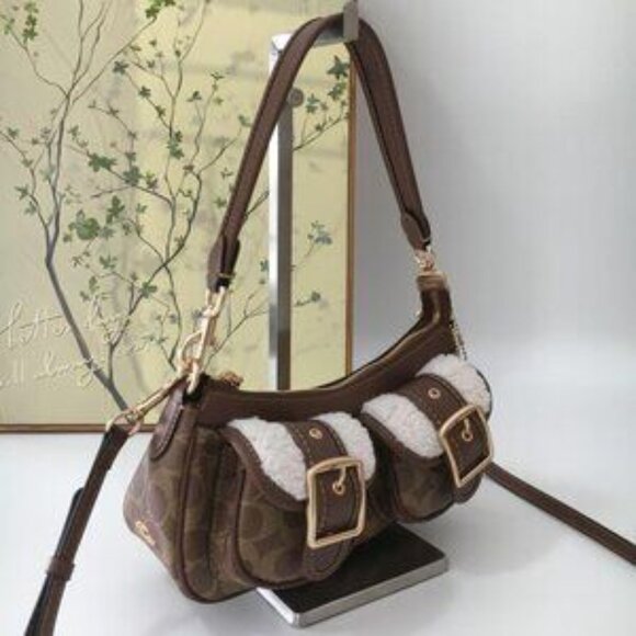Coach Ashton Bag In Signature Canvas in Tan/Natural - Picture 2 of 7